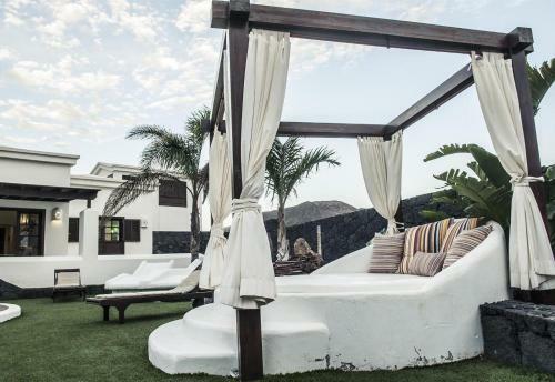 Villa Faro Park With Private Pool