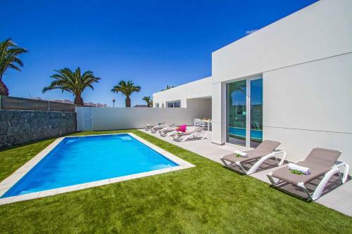 Villa Wave II