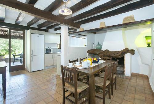 Villa Lloberina In The Midst Of Nature