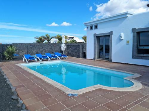 Villa Ana