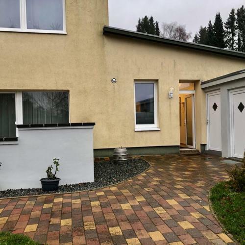 Apartamento Erdgeschoss-appartement Mit Seeblick