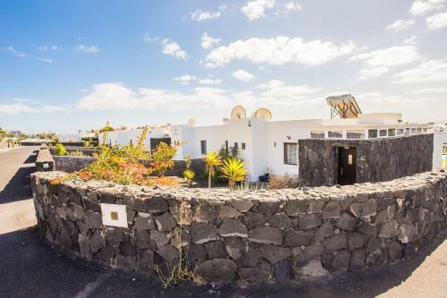 Beautiful 2-bed Villa In Playa Blanca