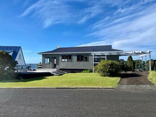 Mayor Magic - Onemana Holiday Home