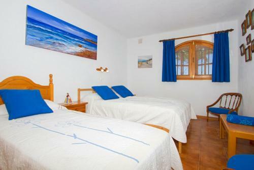 Villa Rondas With Sea View And Jacuzzi