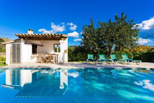 Villa Cama Rotja
