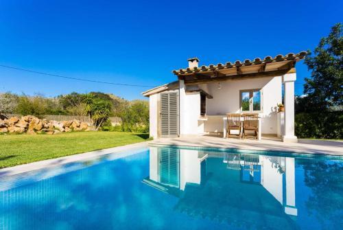Villa Cama Rotja