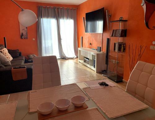 Casa Africa Para 2-3 � 4 Personas. Wifi