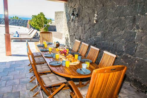 217 - Casa Cacti By Villas Now Ltd