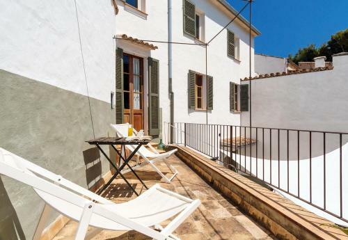 Townhouse With Pool In Pollensa (can Felip)