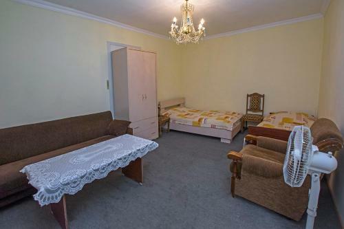 Hostal Moris&sona House & Ruben Tours