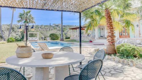 Villa S'encantament