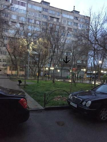 Luxury Apartment In Republic Square