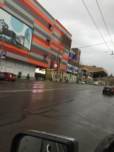 Luxury Apartment In Republic Square