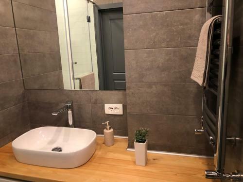 Apartamento Kievyan Bridge Luxury View Loft