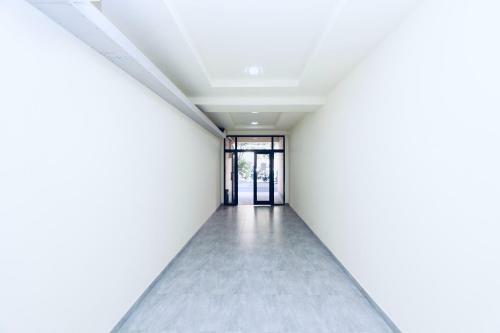 Central Yerevan 2 Bedroom Apartment,north Avenue