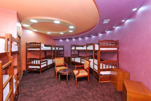 Albergue Hotel N1