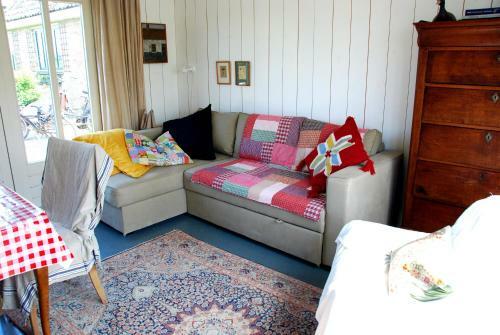 Bed In Waterland