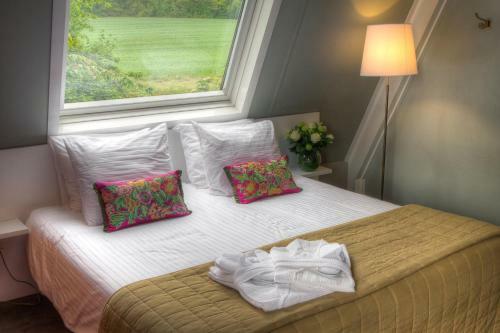 Hotel Mezzo Restaurant & Kamers