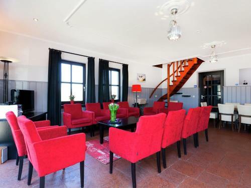 Luxurious Mansion In North Brabant With Garden