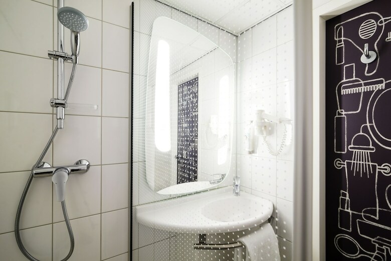 Hotel Ibis Schiphol Amsterdam Airport