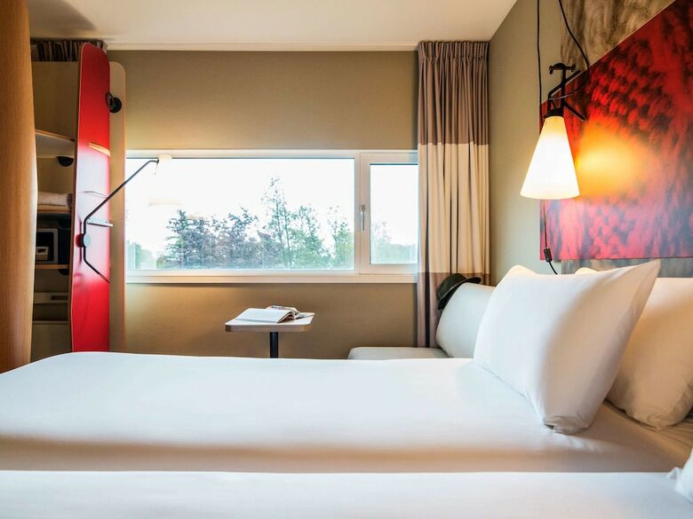 Hotel Ibis Schiphol Amsterdam Airport