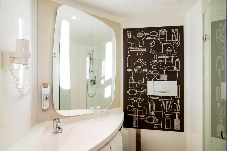 Hotel Ibis Schiphol Amsterdam Airport