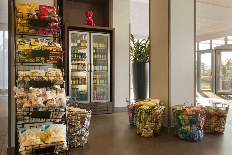 Hotel Ramada By Wyndham Amsterdam Airport Schiphol