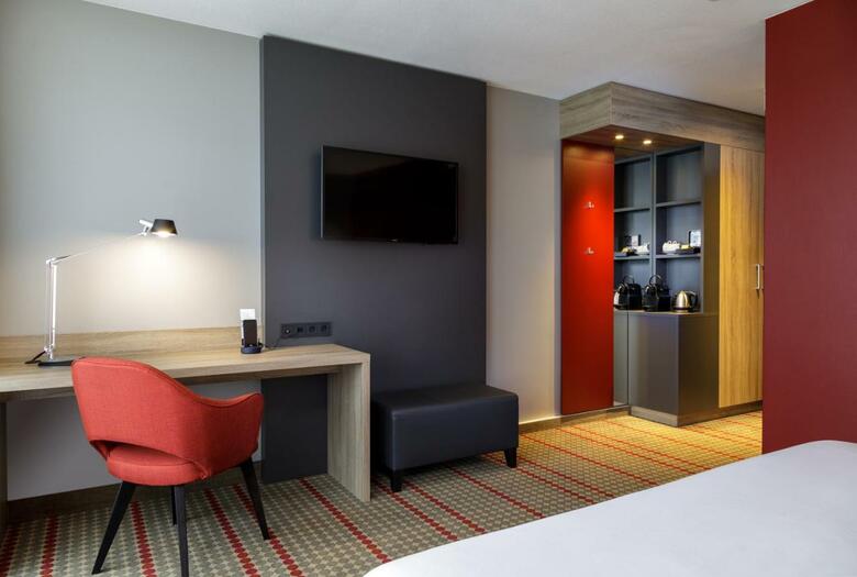 Hotel Ramada By Wyndham Amsterdam Airport Schiphol
