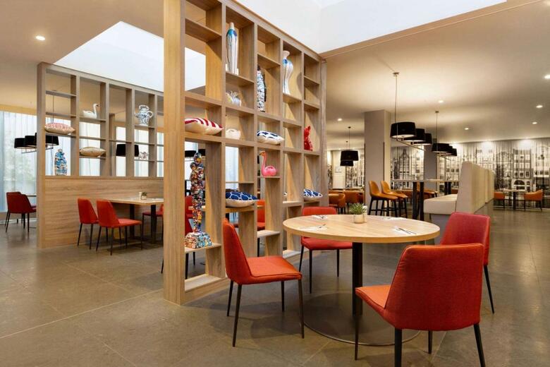 Hotel Ramada By Wyndham Amsterdam Airport Schiphol