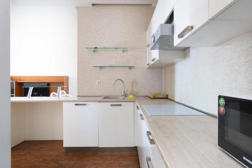 Stay Inn Apartments On Sayat-nova Ave 40