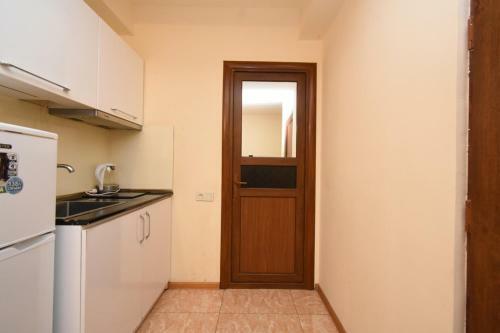 A&x Hostel And Tours