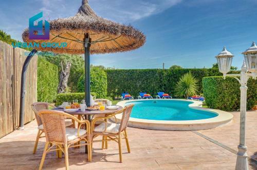 Finca Boy
