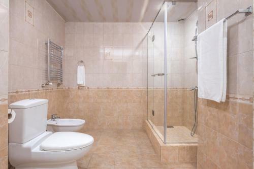 Central Yerevan 3 Bedrooms Premium Apartment Small Center