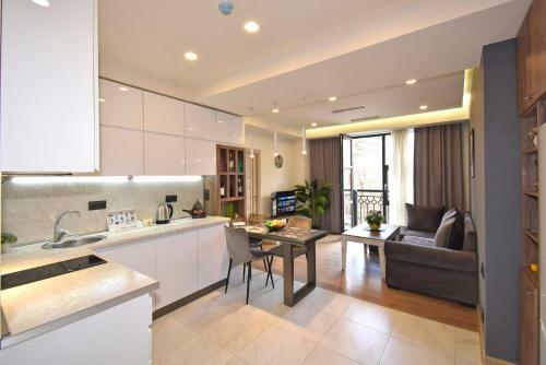 Home4you City Center Apartments