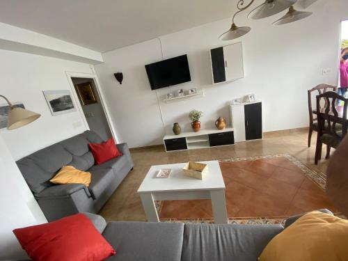 Apartamento C�ntrico Con Vistas Y Cerca De Playa
