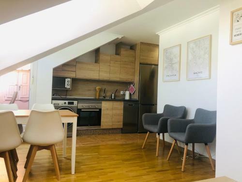 Apartamento Asturias - Puerto de Vega- �tico 2 Dormitorios