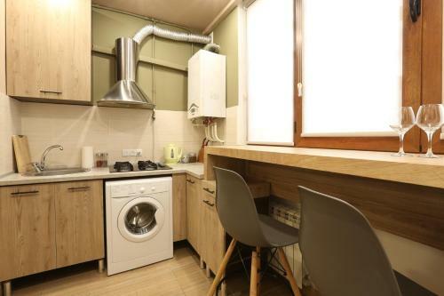 Apartamento 1 Min Walk From Vernissage - Self Check-in - Netflix