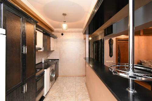 Yerevan Center Apartment By Full House