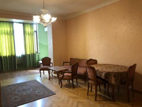 Apartment In Cascade