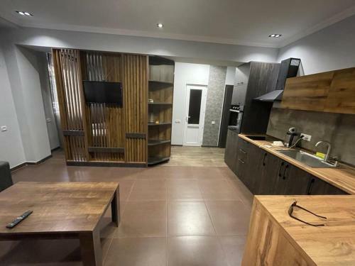 One Central Apartment