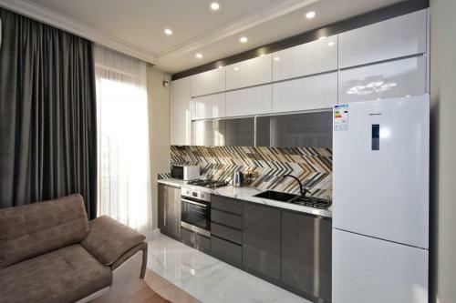 Apartment, 2 Room, Yerevan, Downtown
