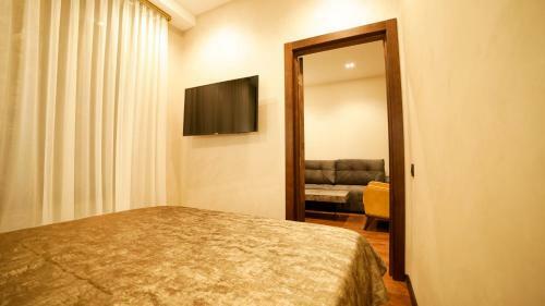 Arch Apart Hotel