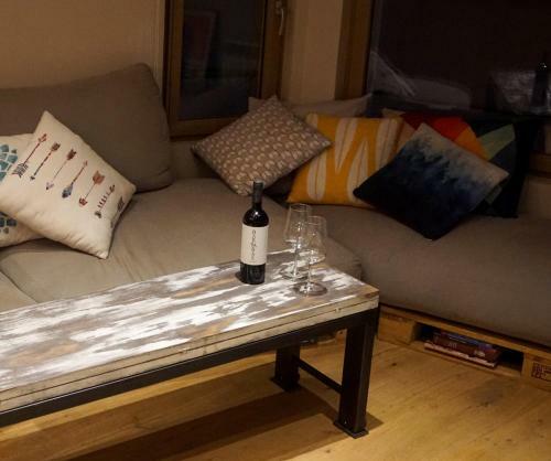 Apartamento Piso Acogedor Y Moderno Con Garage En Puigcerda Centro