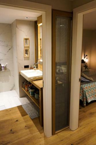 Apartamento Piso Acogedor Y Moderno Con Garage En Puigcerda Centro
