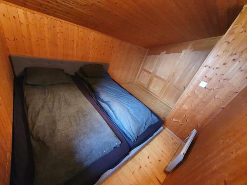 Chalet Au Milieu Des Montagnes