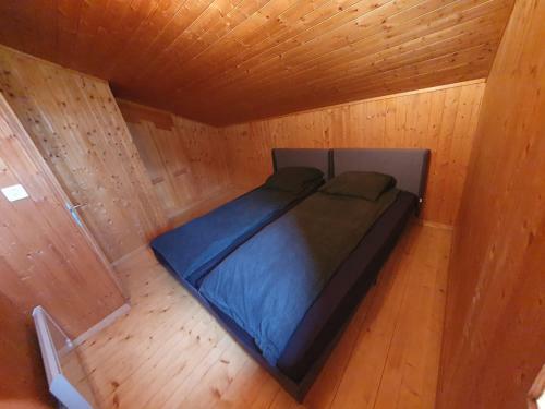Chalet Au Milieu Des Montagnes