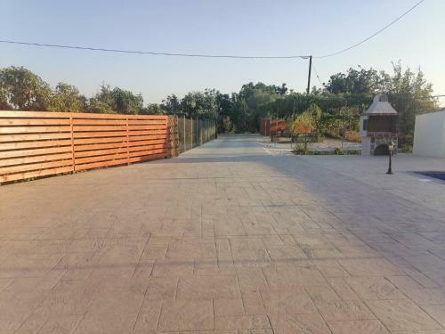 New Modern 4 Bed Villa Near Beach In Paphos