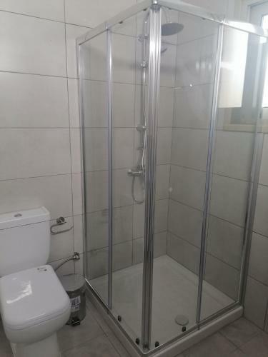 New Modern 4 Bed Villa Near Beach In Paphos