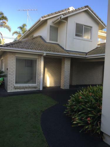 Apartamento Orewa Beachfront Haven