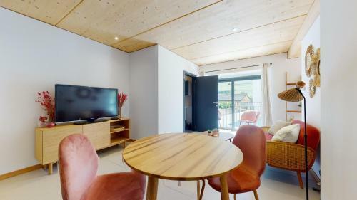 Modern And Comfortable Apartment At 5 Minutes From Sion